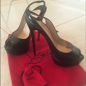 Beautiful shoes in like new condition